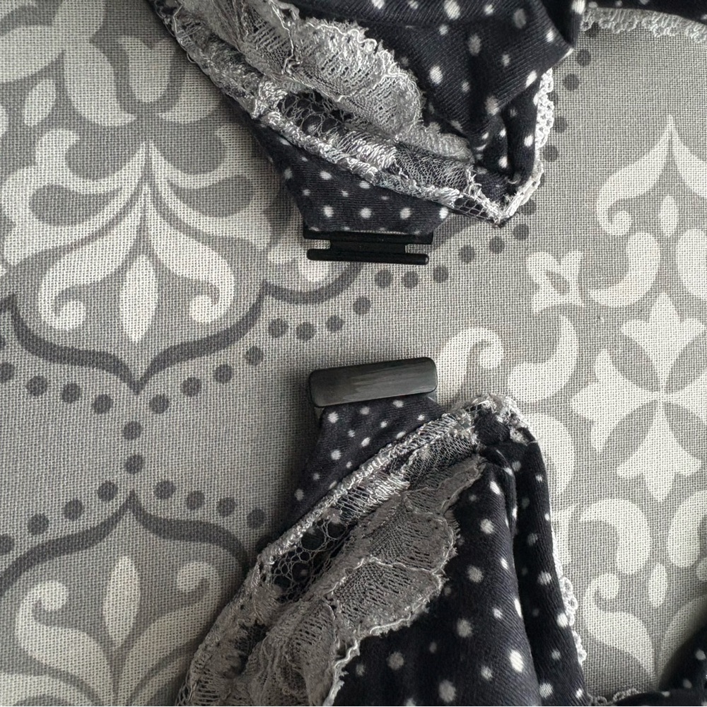 Victoria's Secret Black and White Dotted Top - Picture 5 of 6